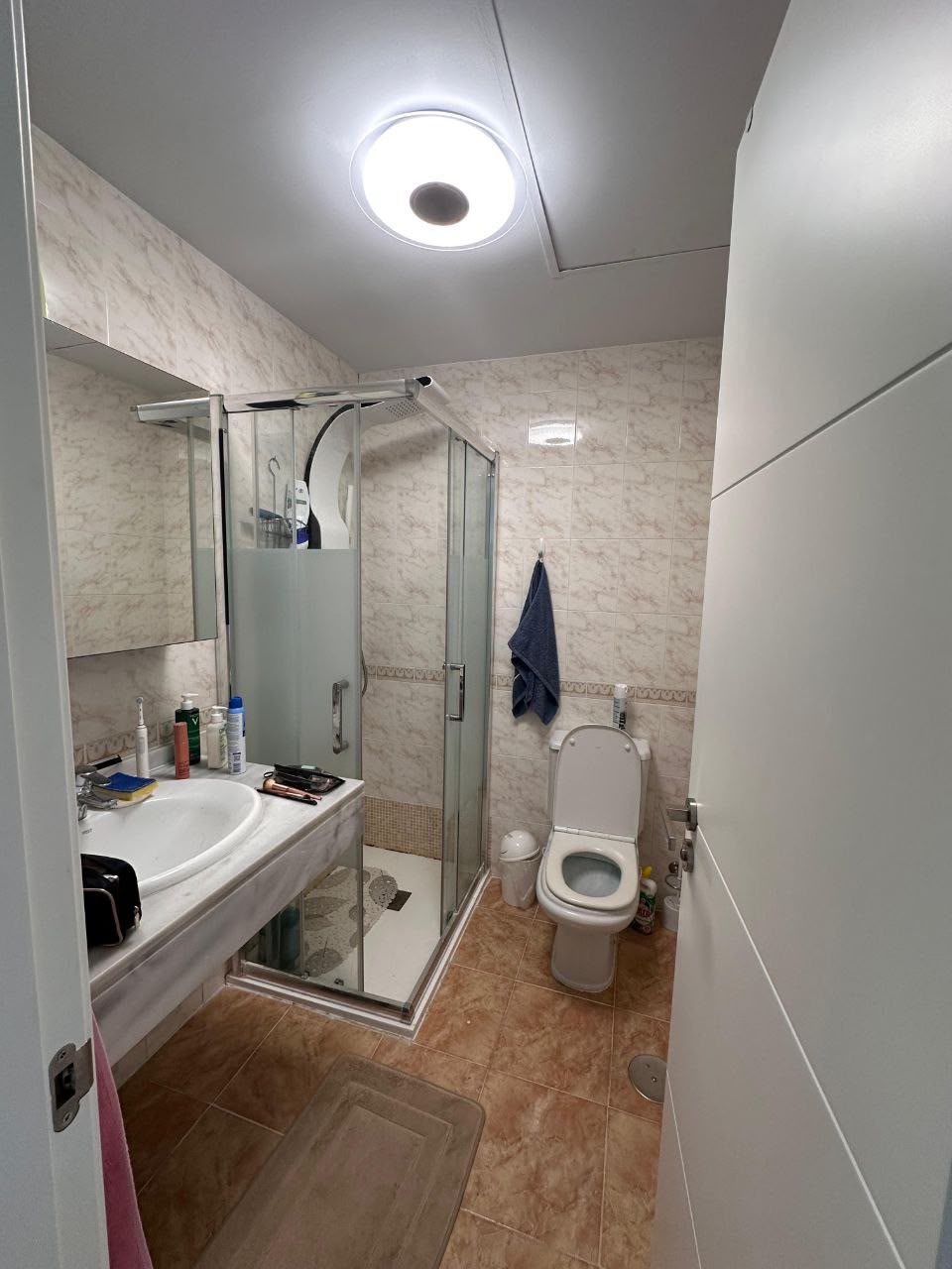 Baño en Benalmádena antes de la reforma